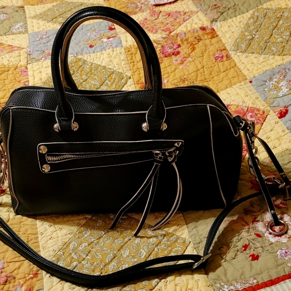 Black Rivet Large black purse
